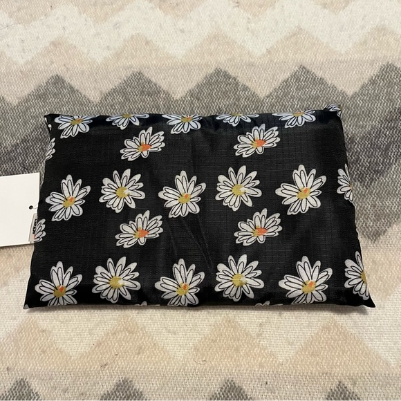 Zara PACK OF 2 PRINTED BAGS - Picture 8 of 12